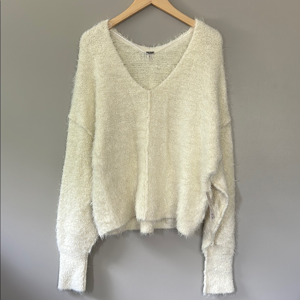 NWT Free People Icing V Pullover V-Neck Sweater Ivory Cream Size Large